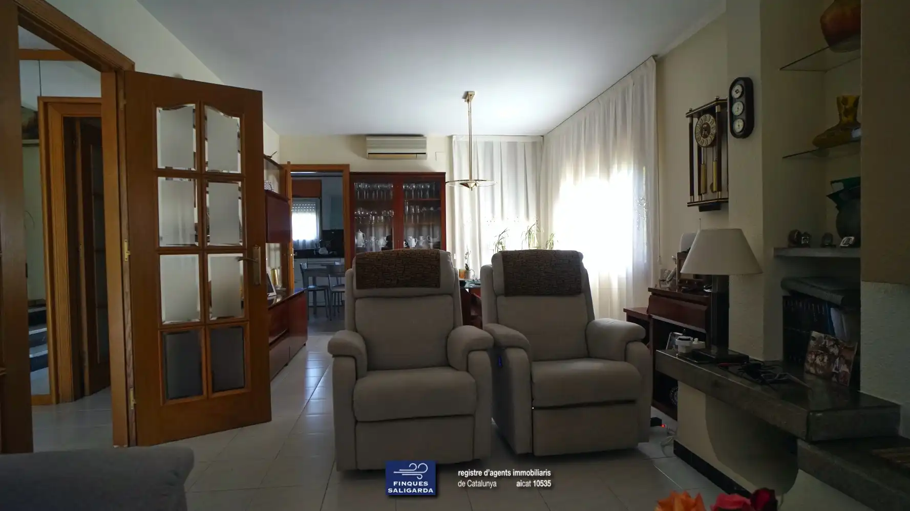 Sala de estar de Casa o chalet en venta en Canovelles con Aire acondicionado, Calefacción y Terraza