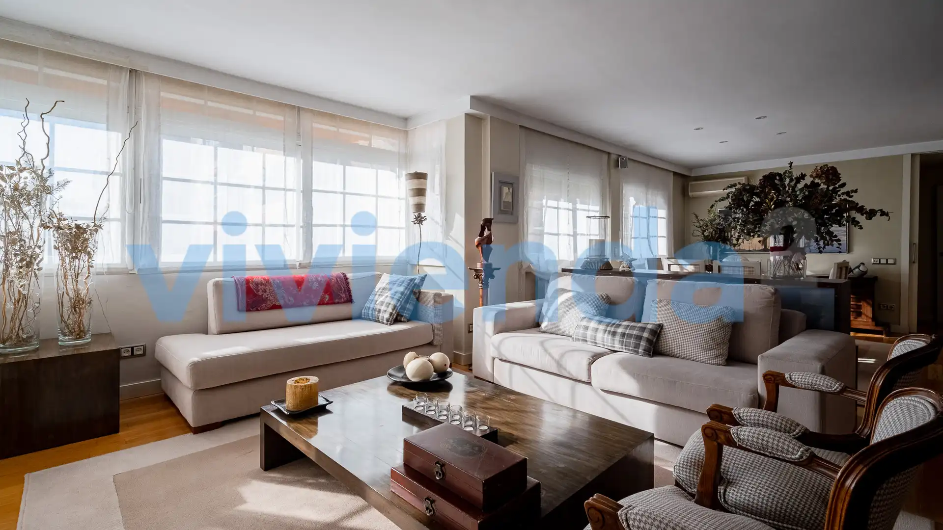 Living room of Flat for sale in  Madrid Capital  with Air Conditioner, Heating and Storage room