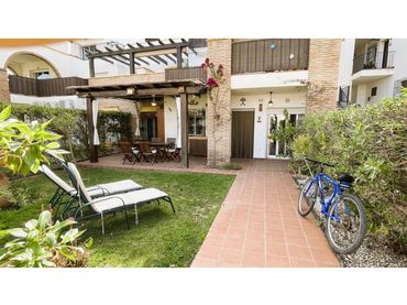 Mini appartamento con piscina in vendita a Calle Tomillo