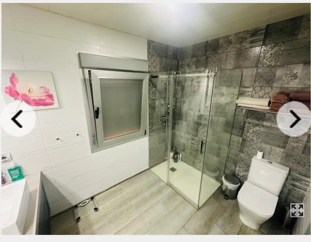 Bathroom of Houses for sale in Chiclana de la Frontera  with Air Conditioner, Heating and Private garden