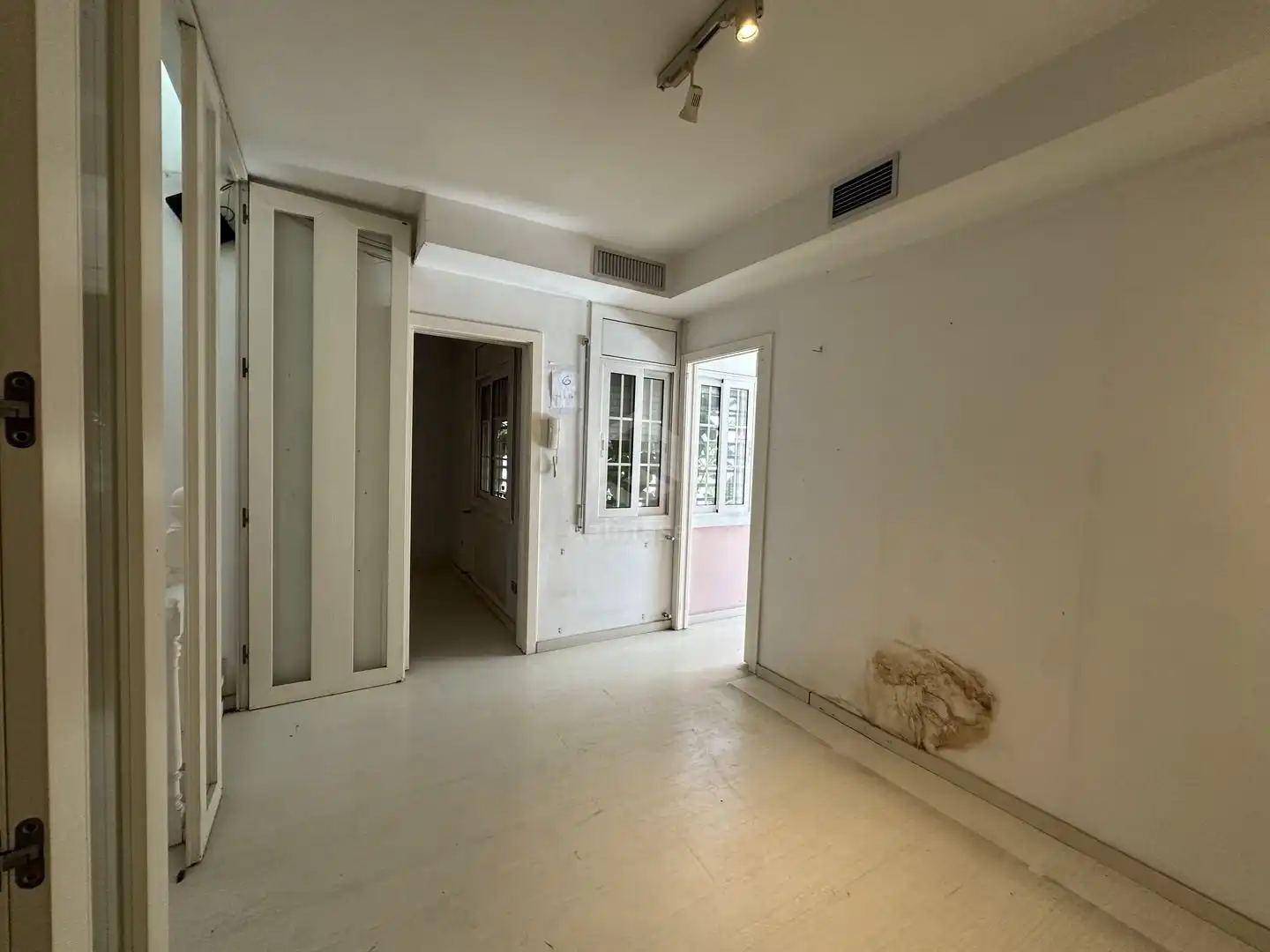 Einfamilien-Reihenhaus zum Verkauf in El Prat de Llobregat mit Privatgarten und Terrasse