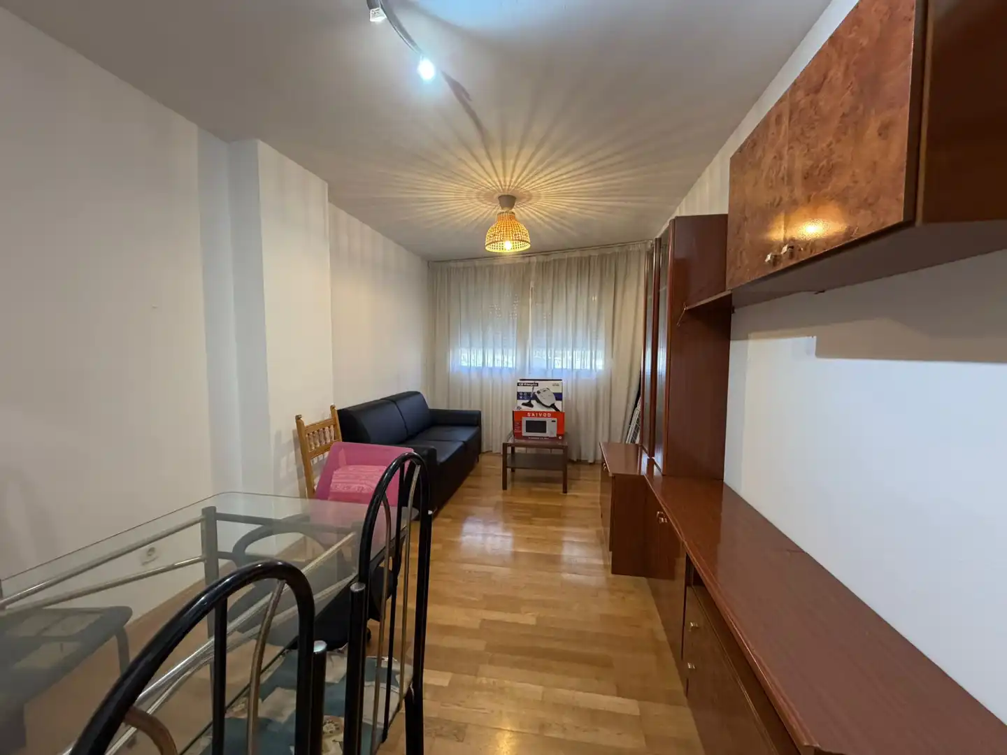 Sala de estar de Piso en venta en Morata de Tajuña con Calefacción, Parquet y Amueblado