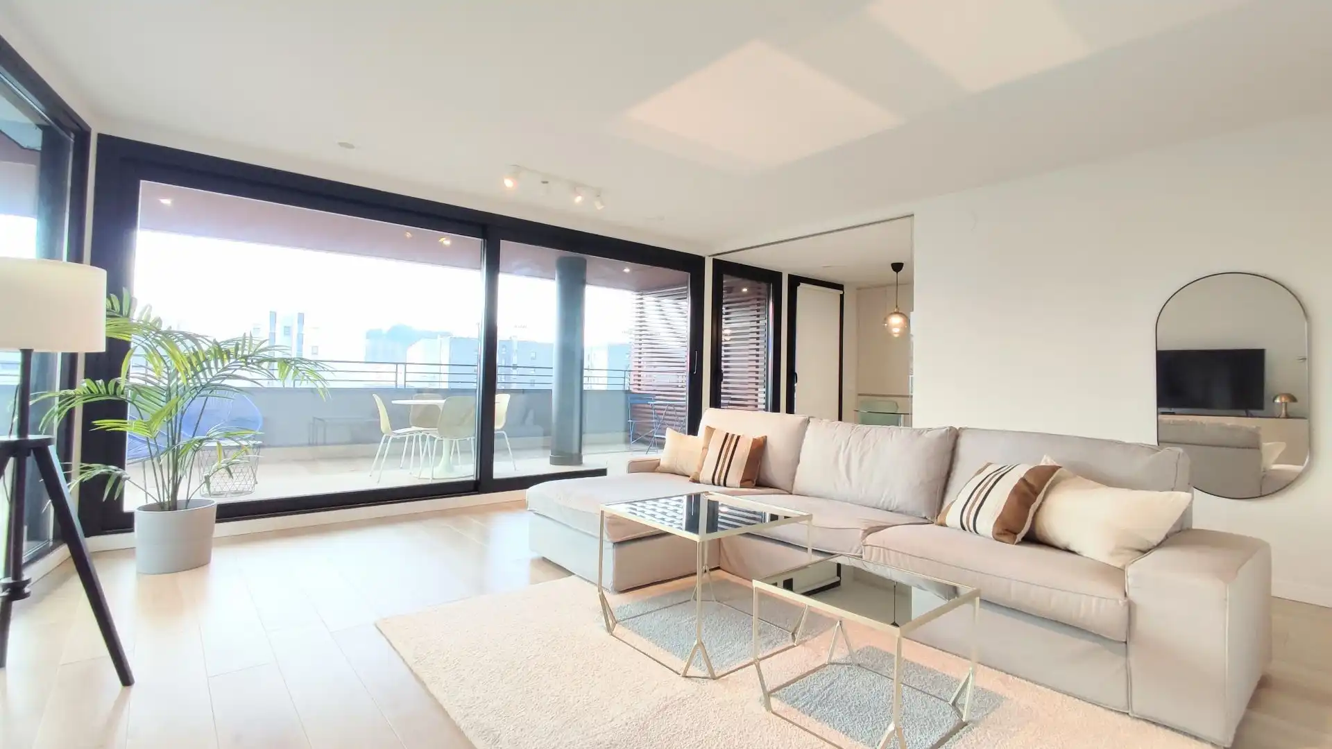 Sala de estar de Piso de alquiler en  Pamplona / Iruña con Calefacción, Terraza y Trastero