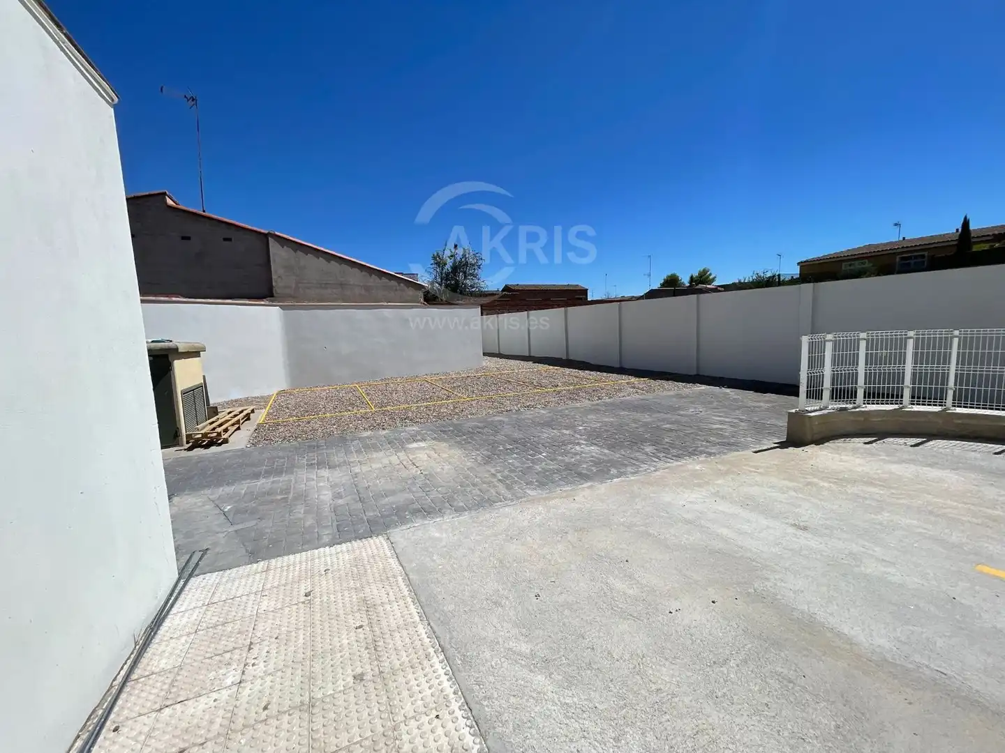 Parking of Flat for sale in Malpica de Tajo  with Heating