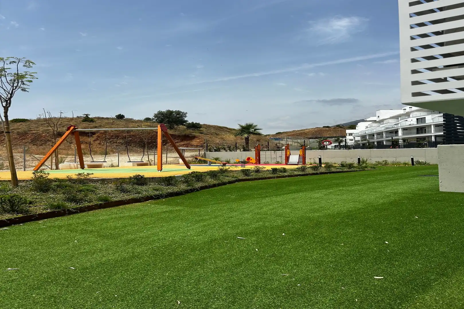 Parkplatz von Dachboden zur Miete in Fuengirola mit Terrasse