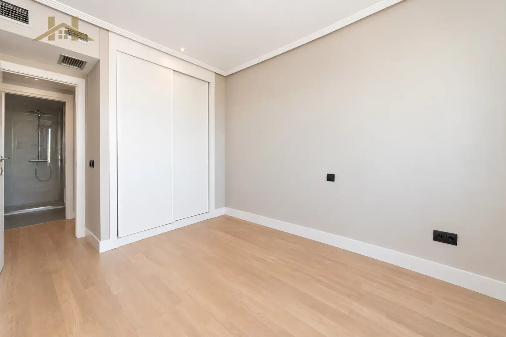 Bedroom of Flat for sale in Dehesa Vieja - Puente Cultural