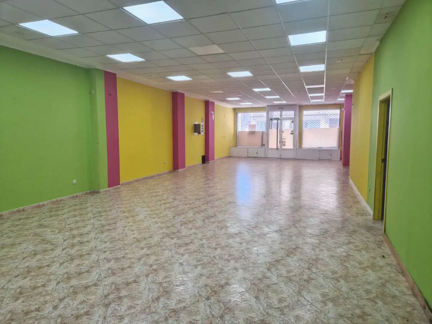 Local commercial à louer à Negreira, imagen 5