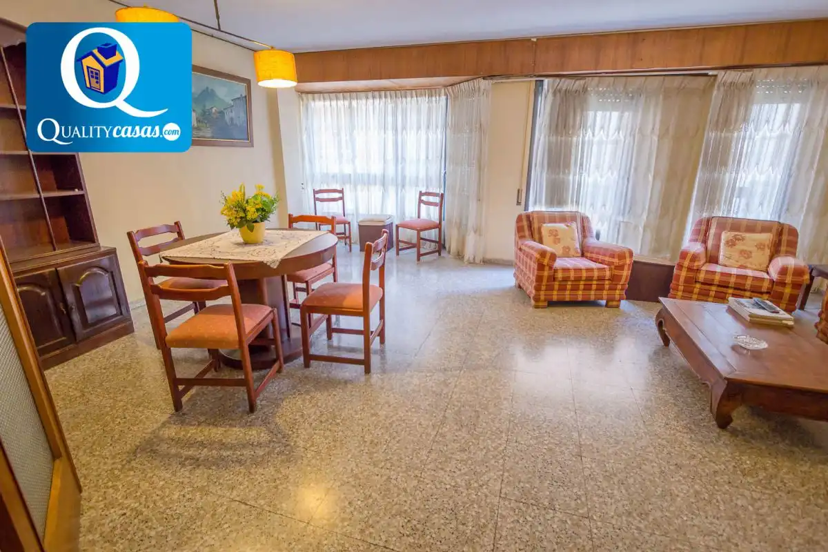Piso con terraza en venta en Centro, imagen 2