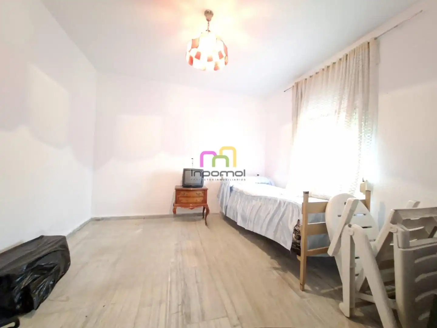 Habitación de Finca rústica en venta en Badajoz con Jardín privado, Trastero y Piscina