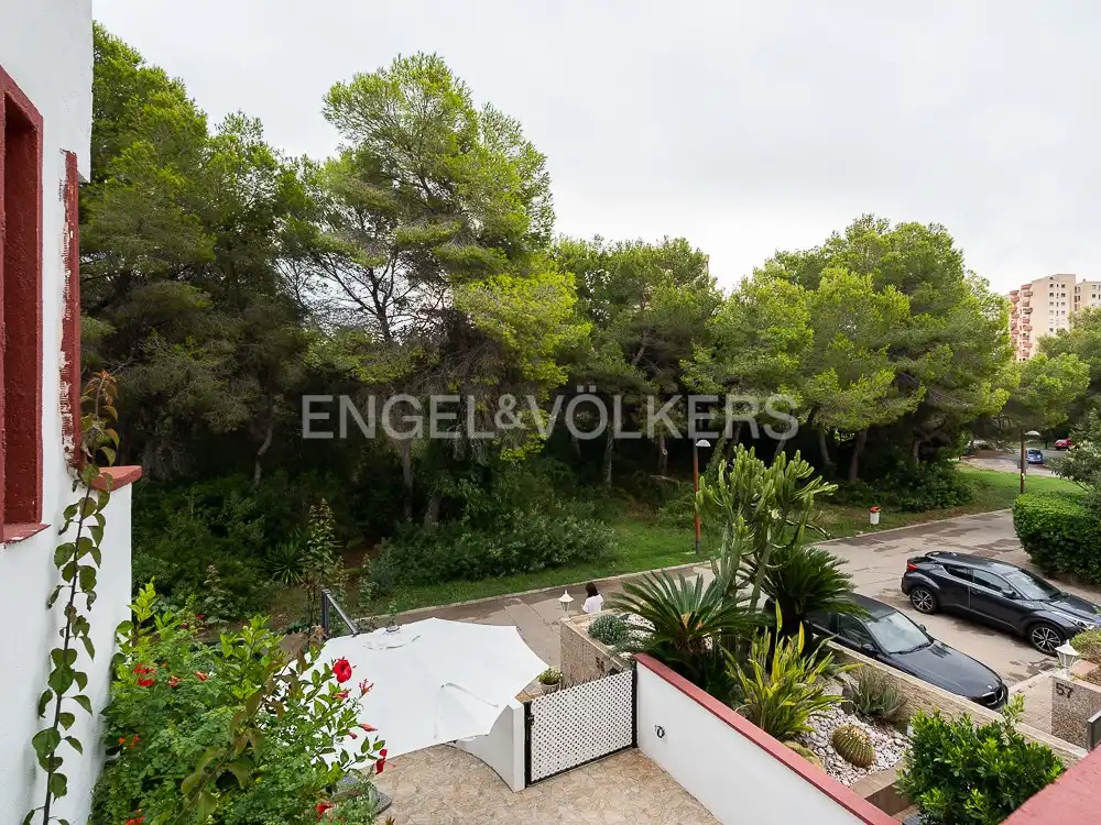 Exterior view of Houses for rent in Valencia  with Air Conditioner, Heating and Private garden