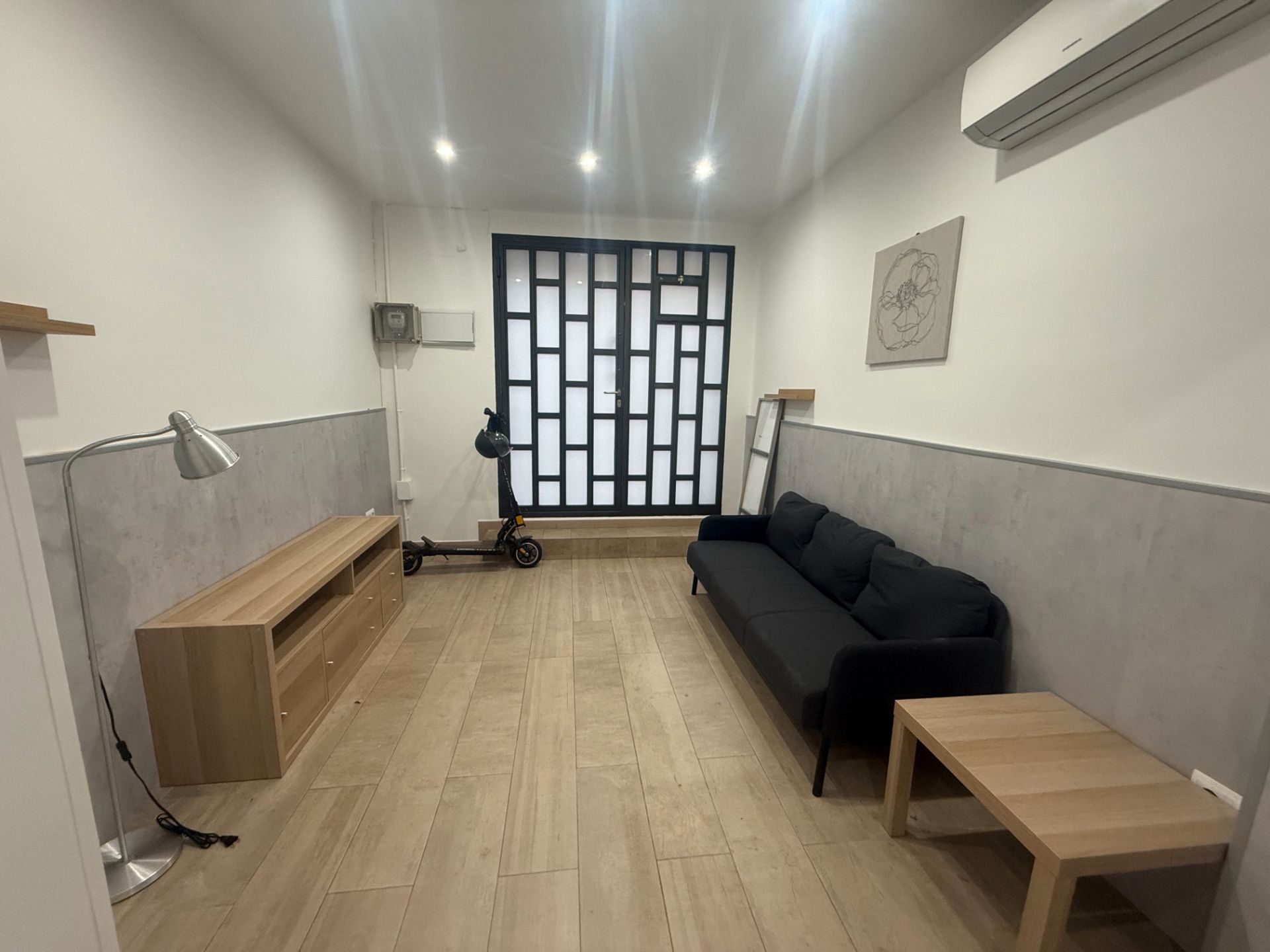 Flat to rent in  Barcelona Capital  with Air Conditioner, Furnished and Oven
