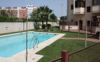 Swimming pool of Flat for sale in  Córdoba Capital  with Air Conditioner, Heating and Private garden