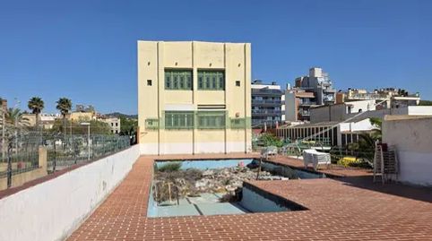 Foto 3 von Gebäude zum Verkauf in Carrer D'eduard Maristany, Centre, Badalona