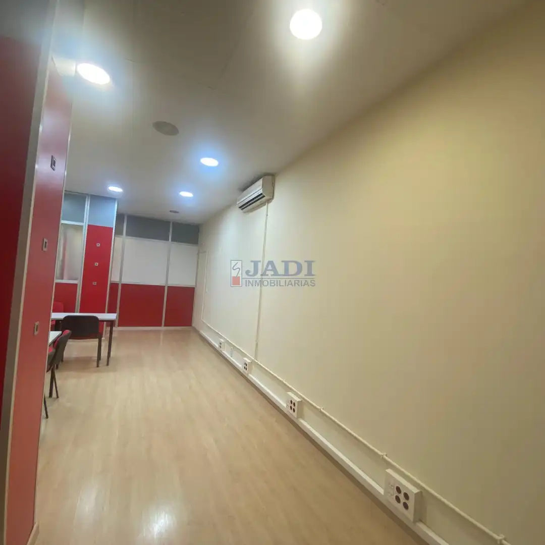 Local comercial de lloguer a Valdepeñas, imagen 8