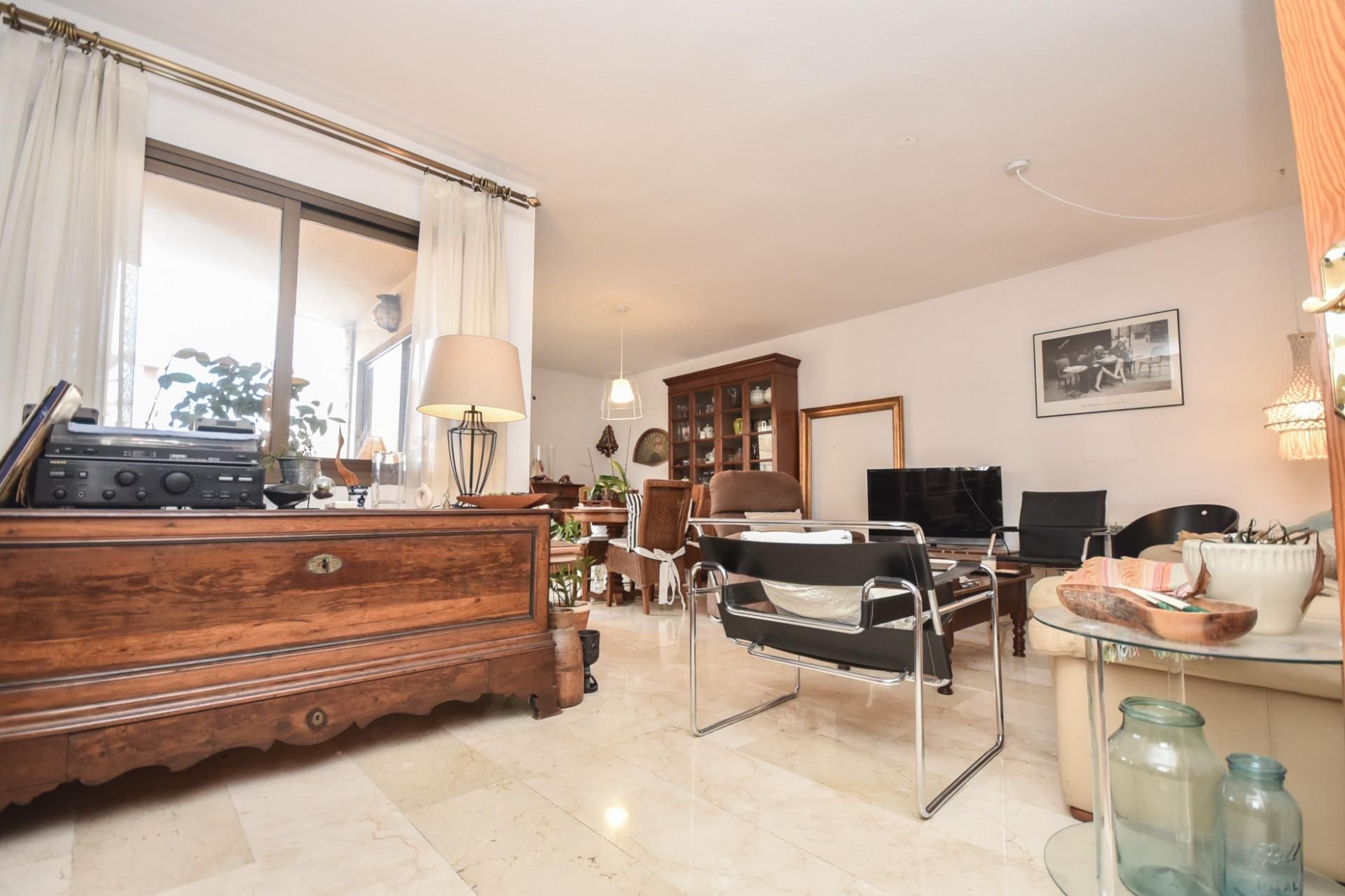Sala de estar de Piso en venta en  Palma de Mallorca con Aire acondicionado, Terraza y Balcón