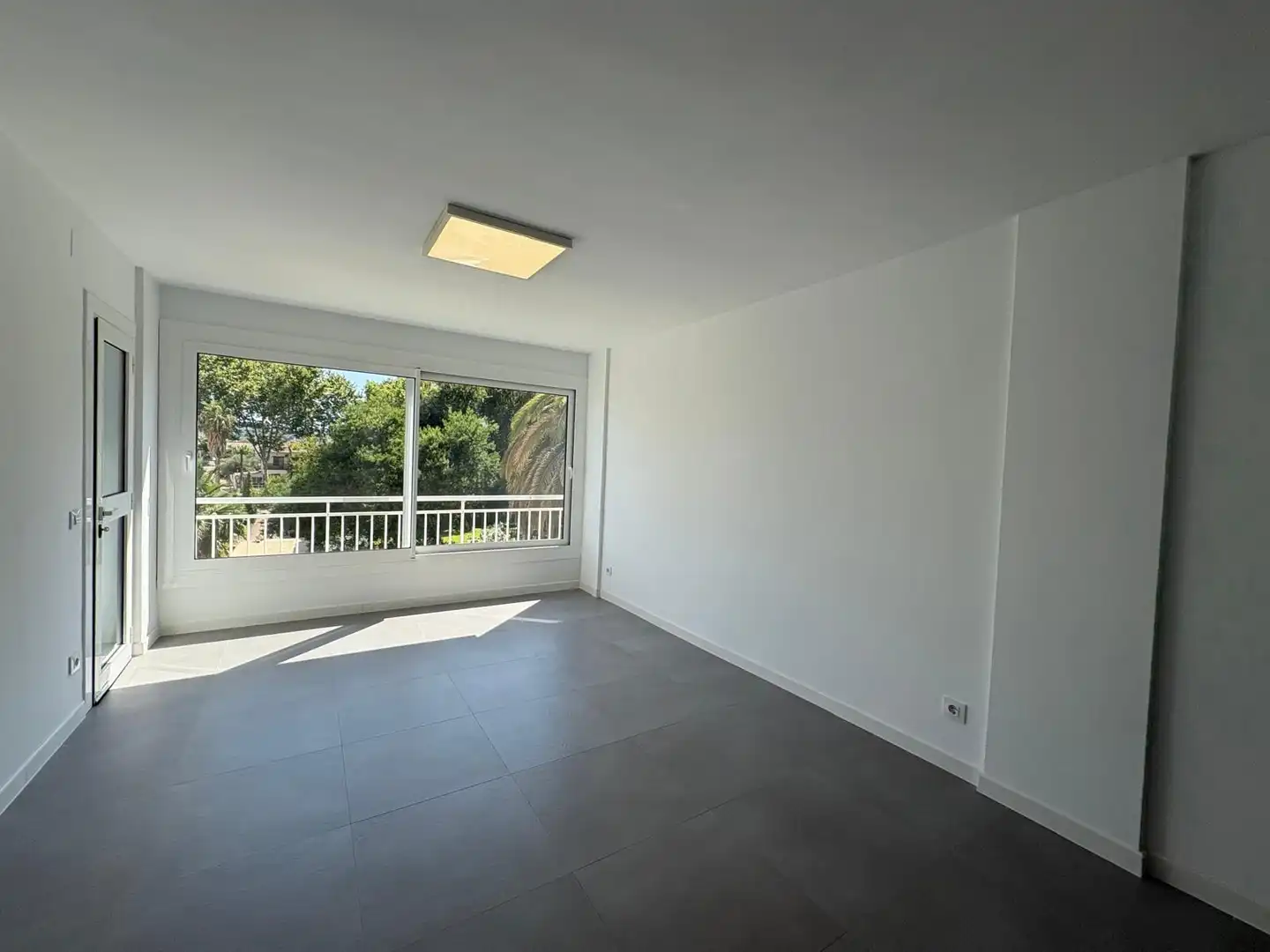 Piso con terraza en venta en Carrer Queralbs, imagen 4