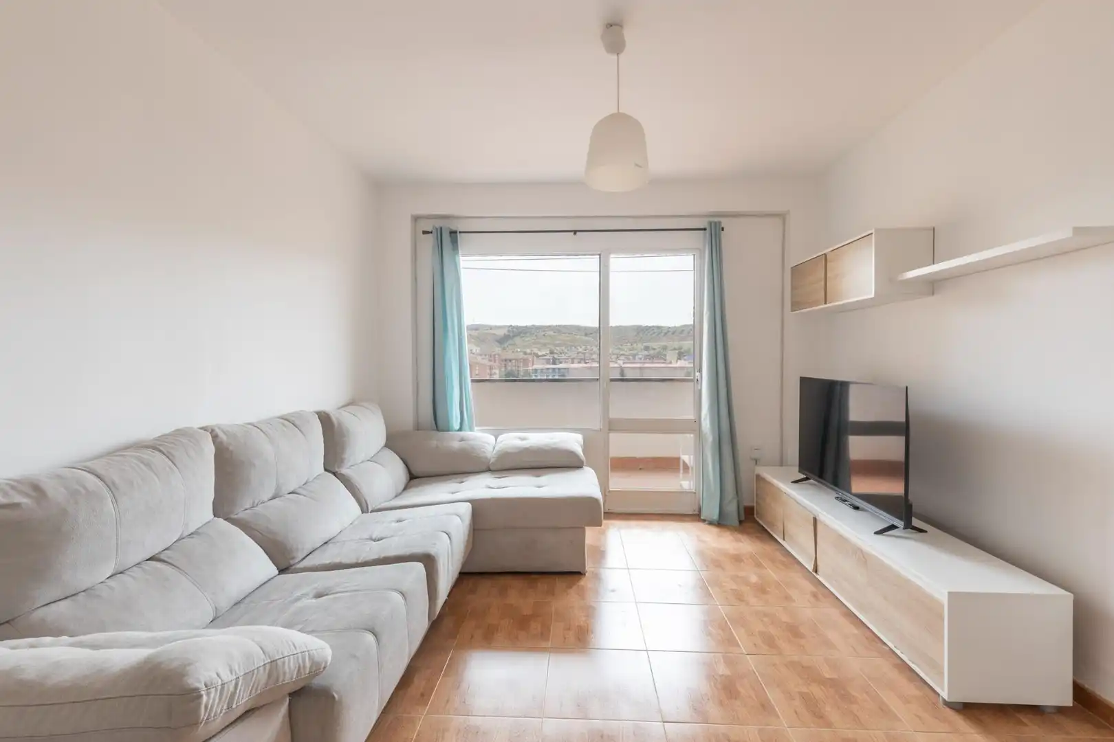 Sala de estar de Piso en venta en Granada con Terraza y Balcón