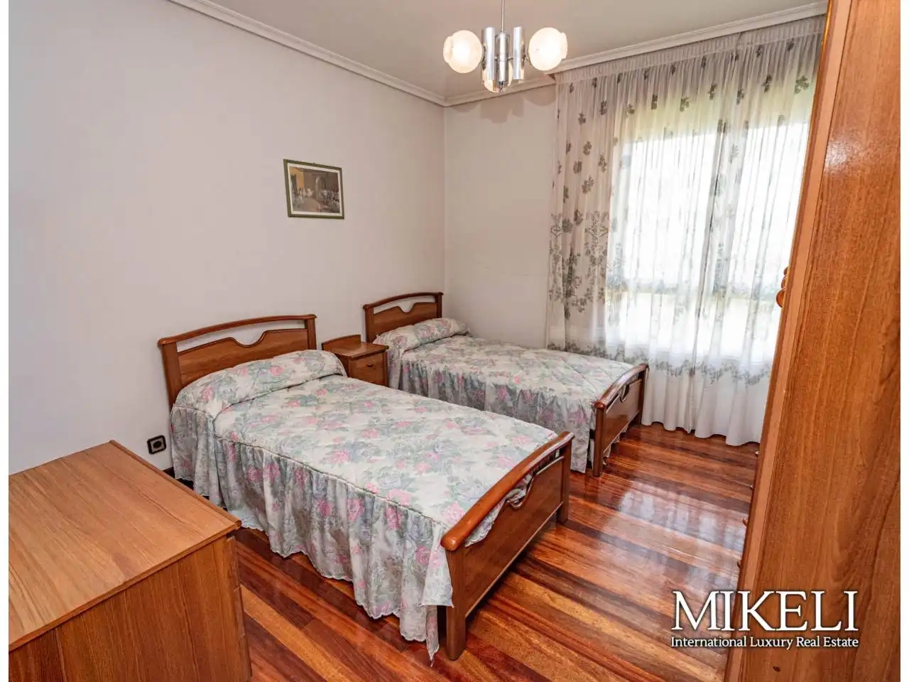 Bedroom of Houses for sale in Camargo  with Heating, Private garden and Parquet flooring