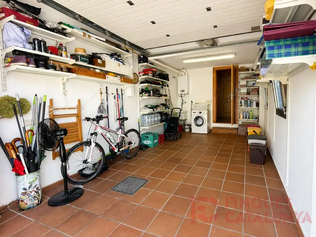 Houses for sale in Vilablareix  with Air Conditioner and Heating