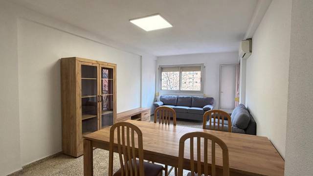 Piso en Alquiler en  JOSE ANDREU ALABARTA en Sant Isidre