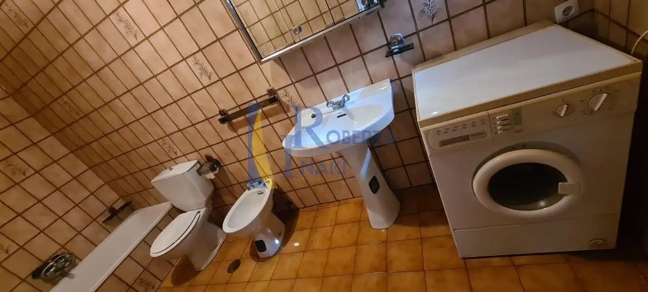 Baño de Casa o chalet en venta en Fresno de la Vega con Calefacción y Jardín privado