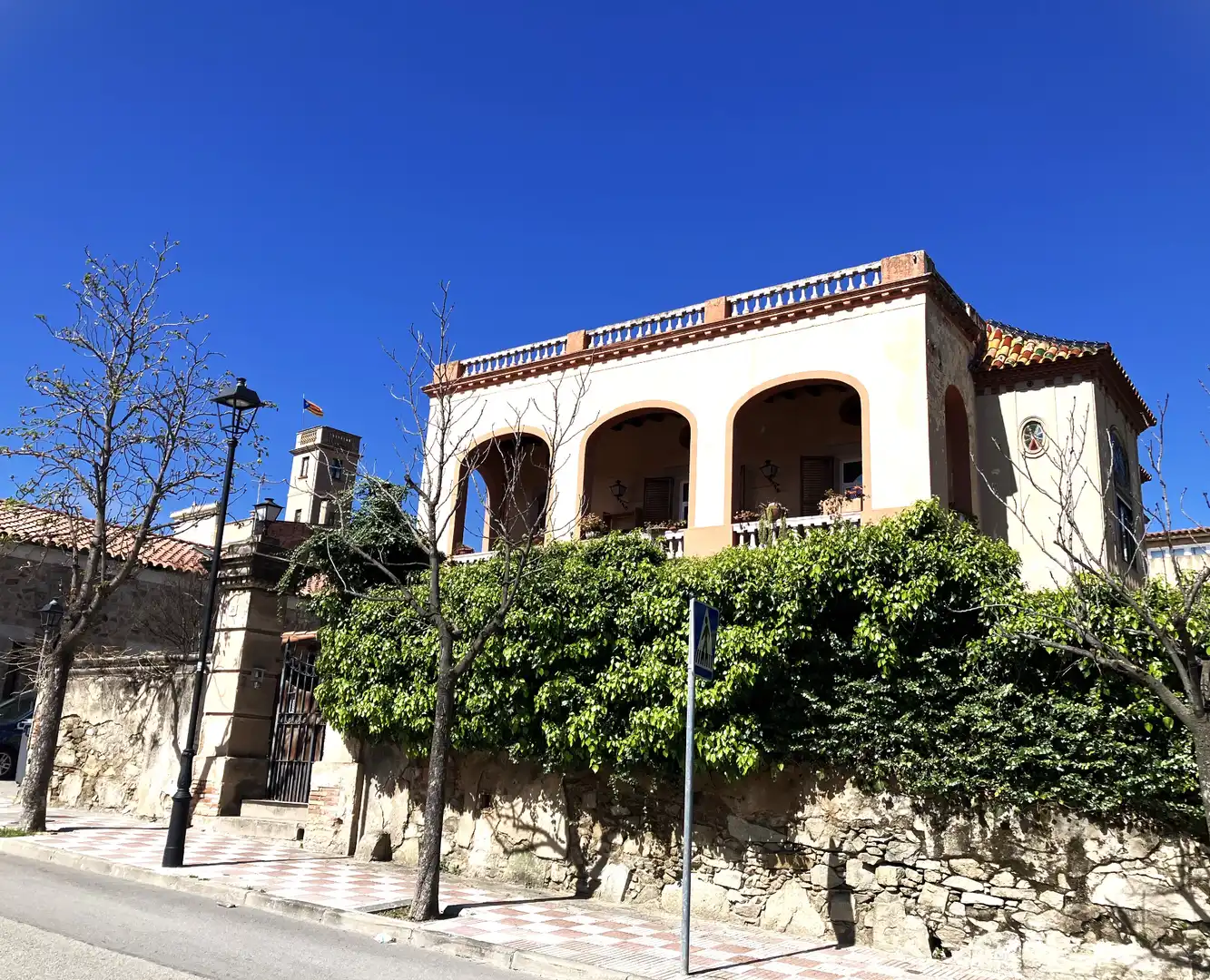 Vista exterior de Casa o chalet en venta en Teià con Calefacción y Jardín privado