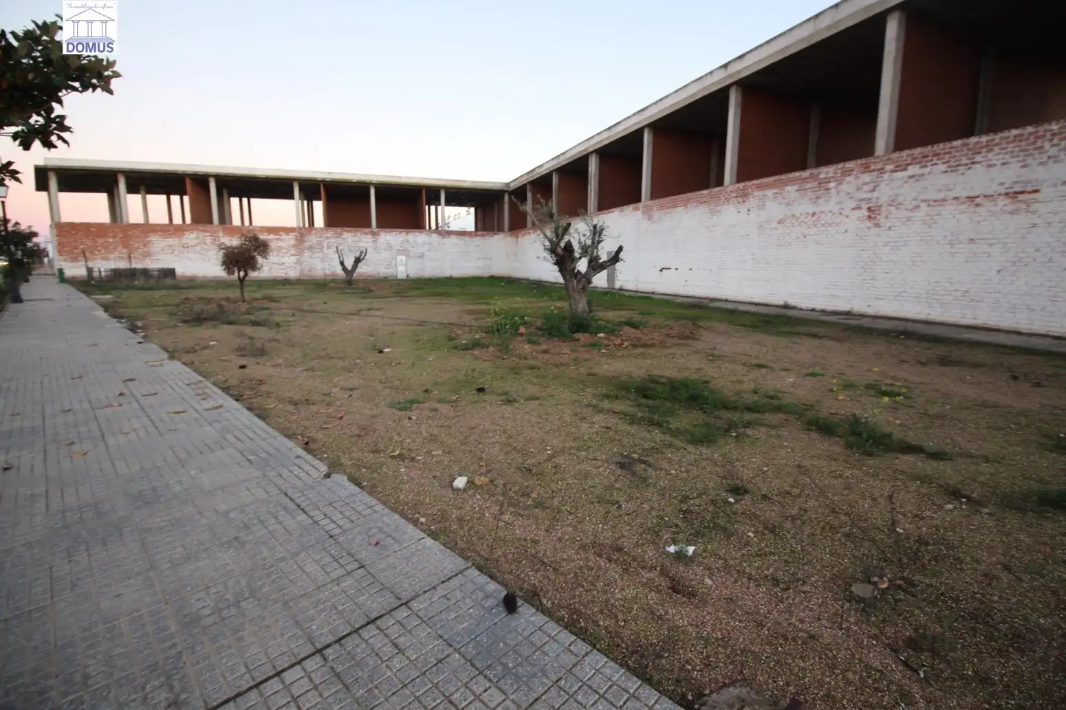 Exterior view of Commercial properties for sale in Valdelacalzada