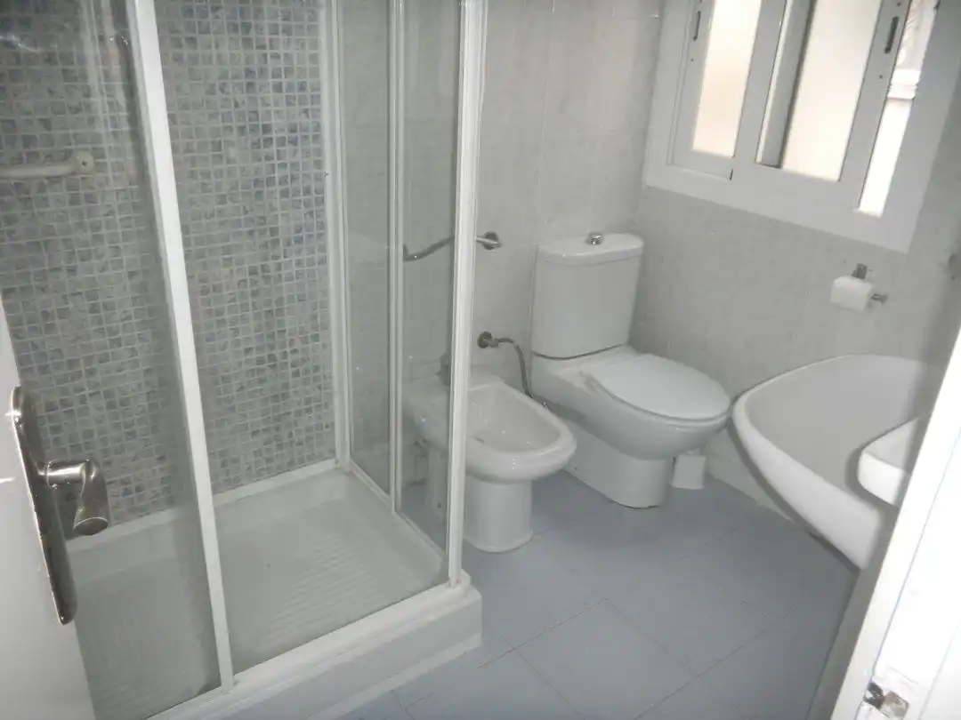 Piso con terraza en alquiler en Carrer de Reding 39, imagen 22