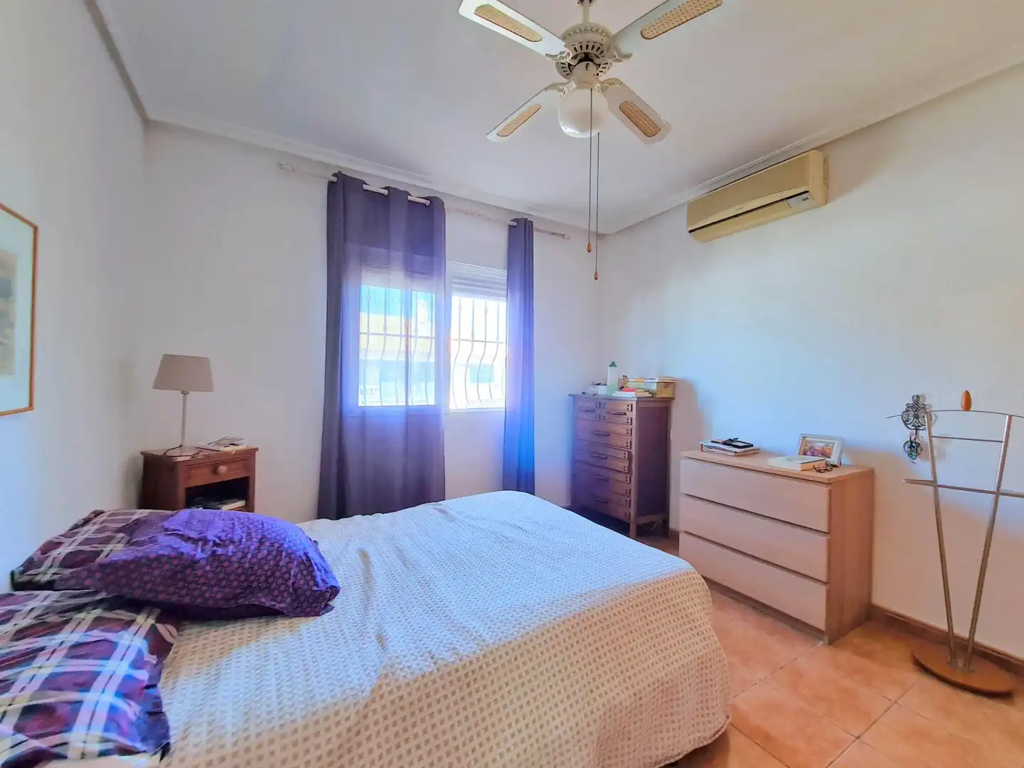 Habitación de Casa adosada en venta en Cartagena con Terraza, Amueblado y Piscina comunitaria