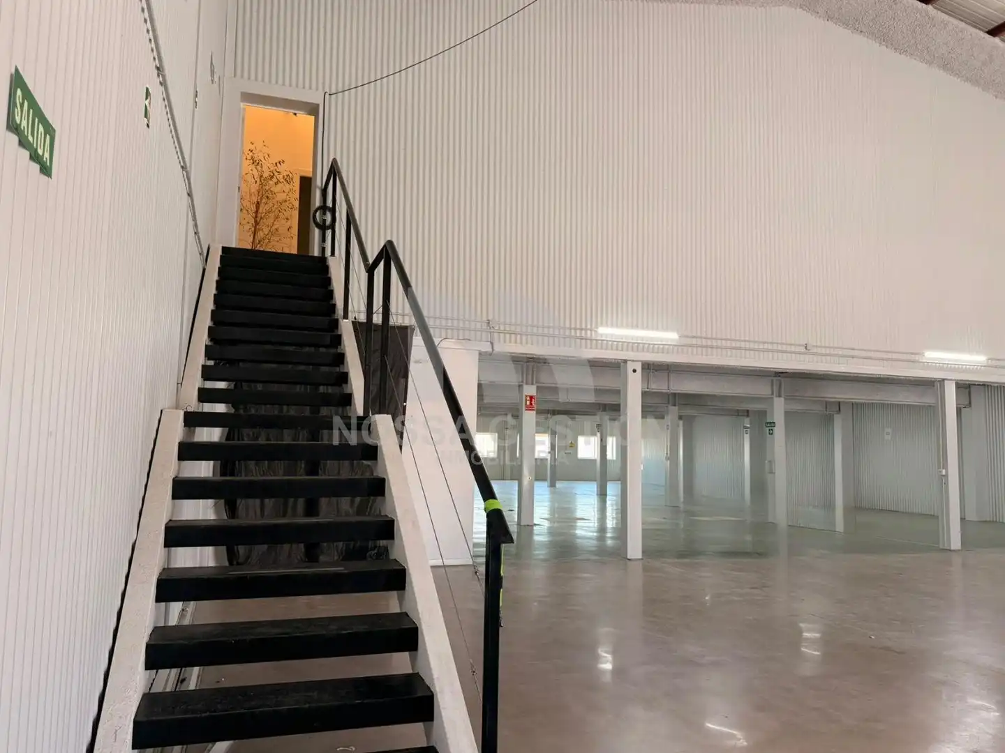 Nau industrial de lloguer en Paterna