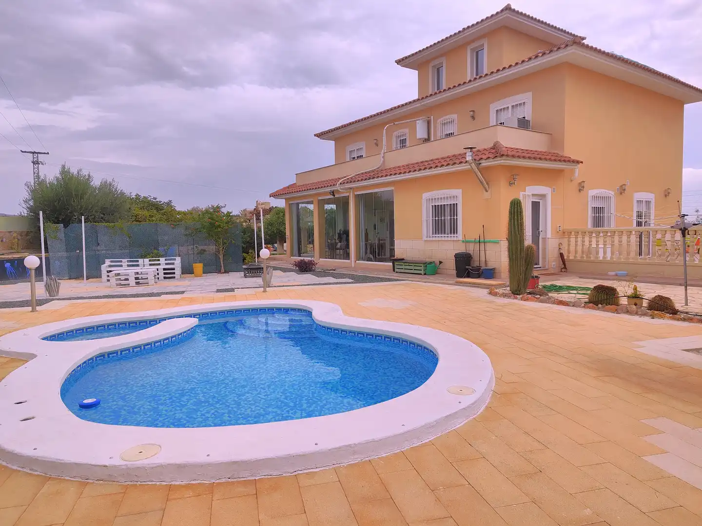 Piscina de Casa o chalet en venta en Totana con Aire acondicionado, Calefacción y Jardín privado