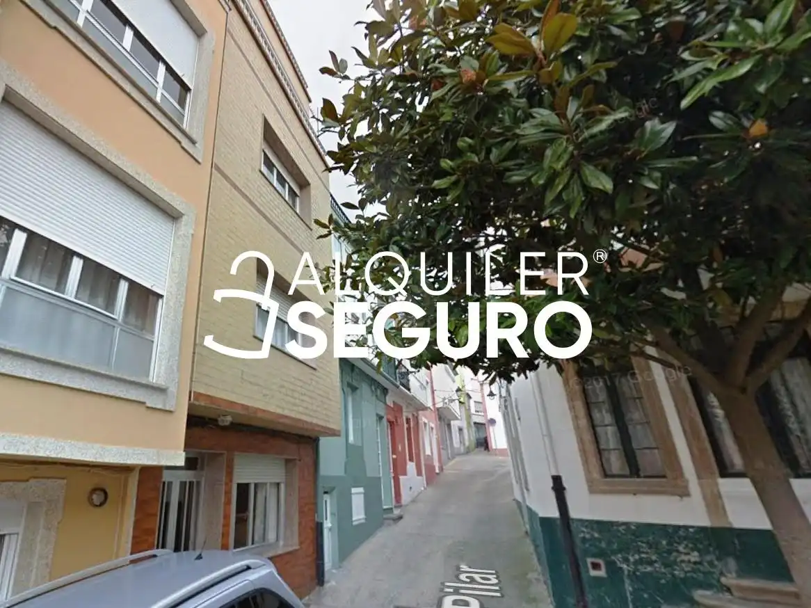 Vista exterior de Casa o xalet de lloguer en Cariño amb Moblat