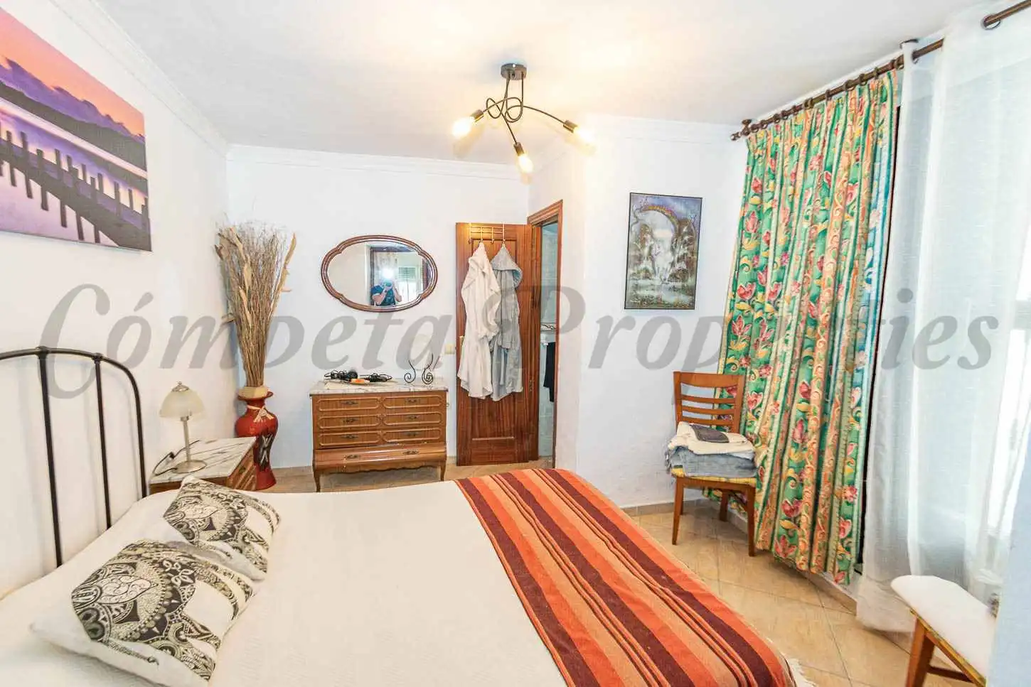 Habitación de Casa o chalet en venta en Torrox con Aire acondicionado, Calefacción y Terraza