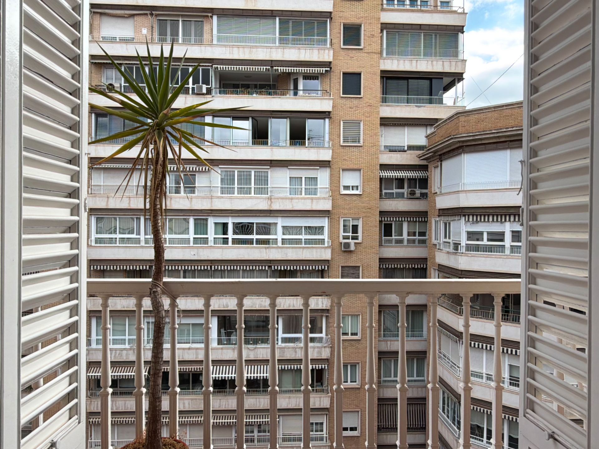 Vista exterior de Pis en venda en  Murcia Capital amb Calefacció, Parquet i Forn