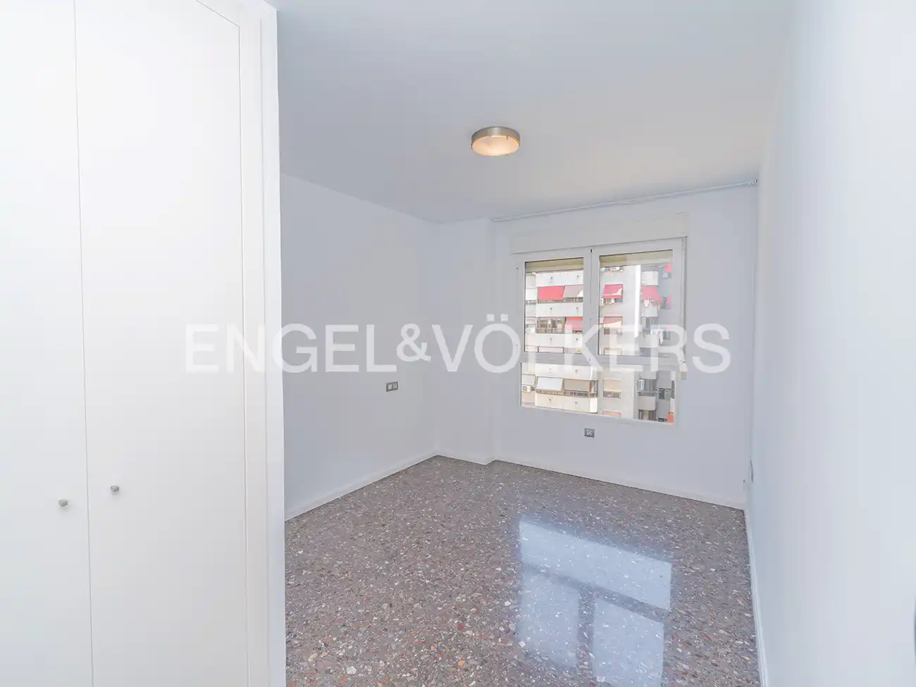 Wohnung zur Miete in Alicante / Alacant mit Klimaanlage, Heizung und Terrasse