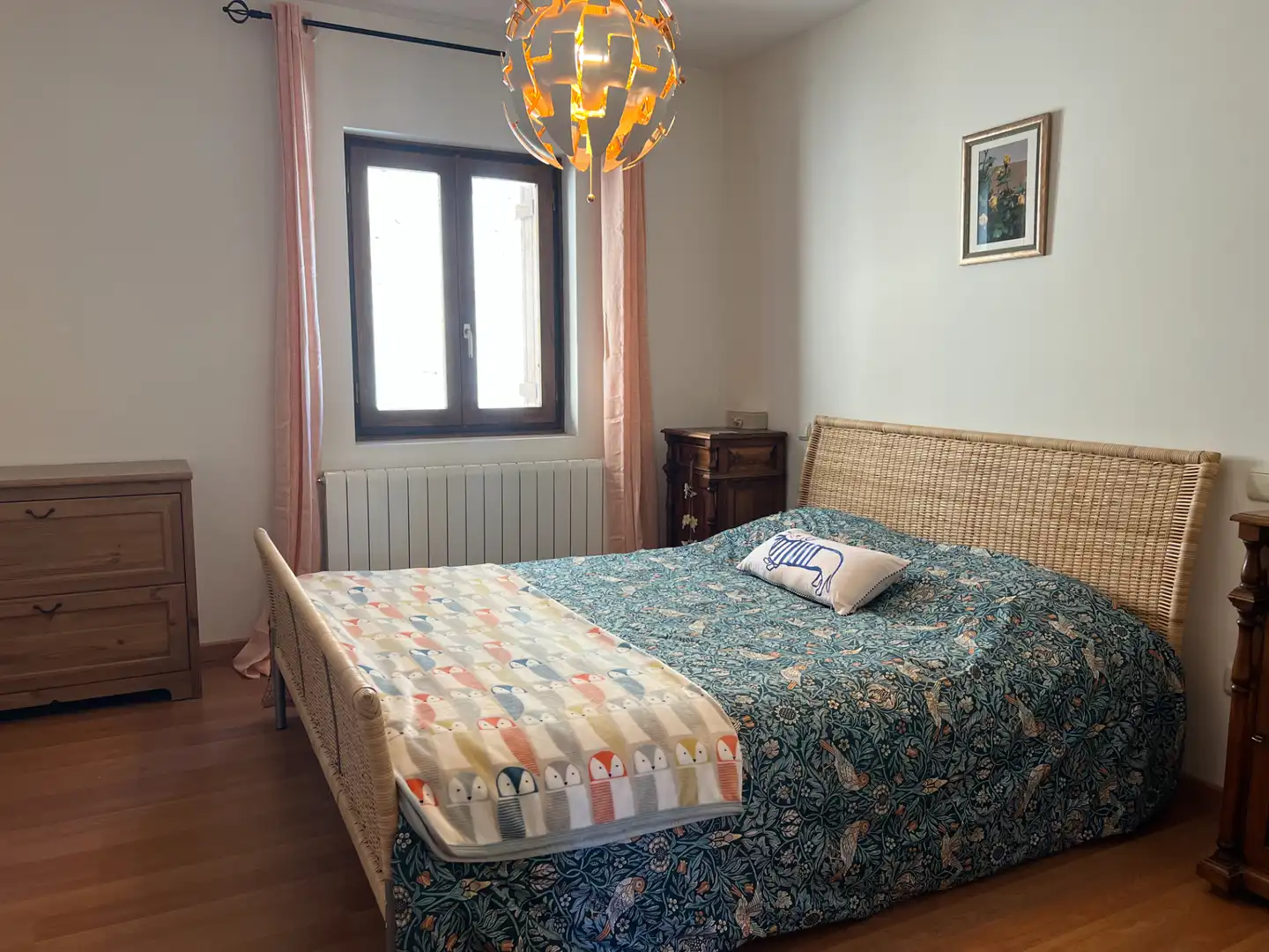 Habitación de Piso en venta en Valle de Hecho con Calefacción, Amueblado y Balcón