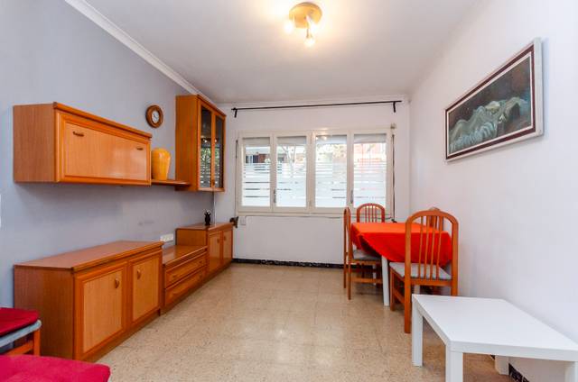 Piso en Venta en Carrer de Fluvià en Sant Martí de Provençals