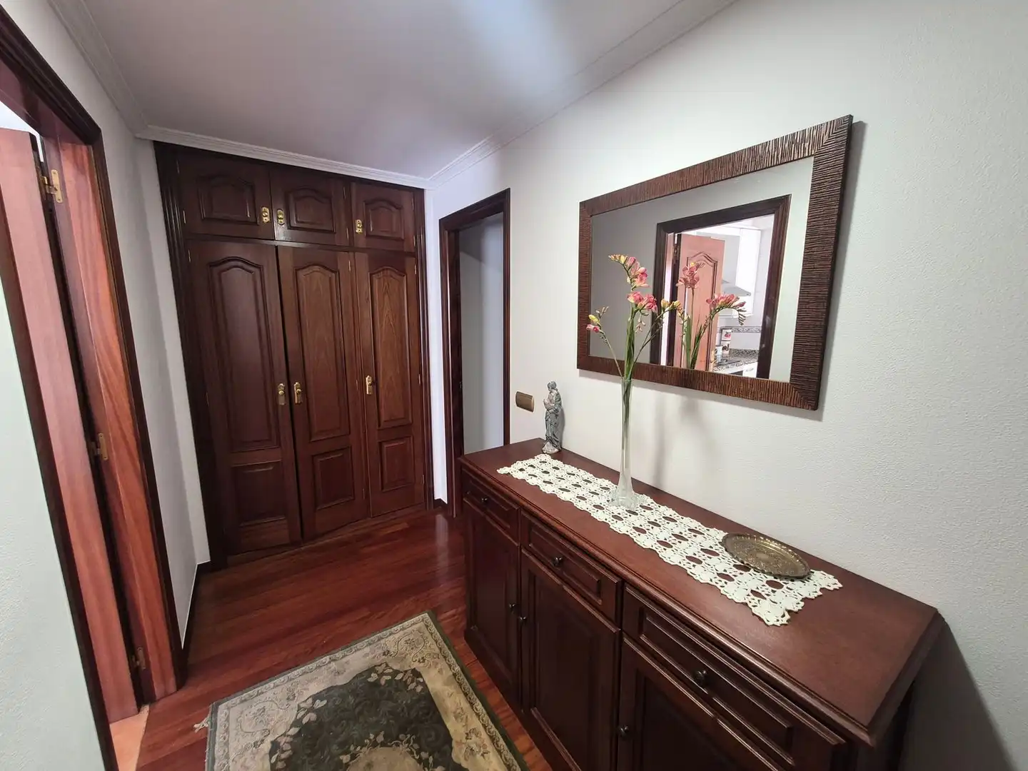 Piso de alquiler en Santiago de Compostela  con Parquet y Trastero