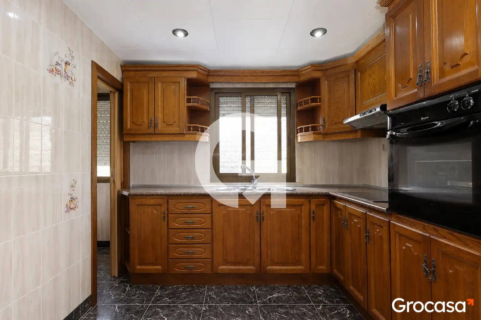 Küche von Wohnung zum Verkauf in Sant Boi de Llobregat mit Klimaanlage