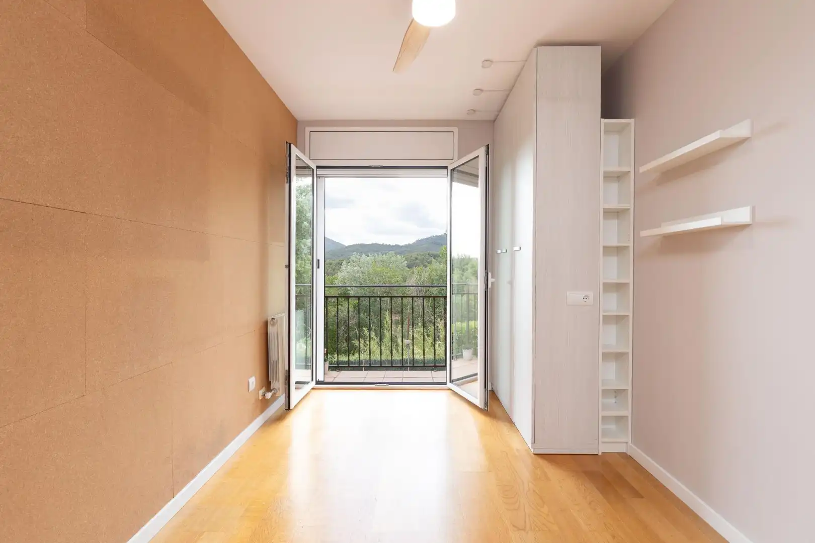 Terrasse von Haus oder Chalet zum Verkauf in Viladecavalls mit Klimaanlage, Heizung und Privatgarten
