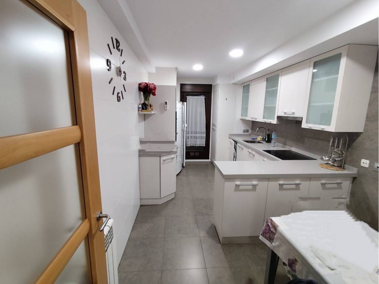 Kitchen of Flat to rent in Barbastro  with Heating, Parquet flooring and Terrace