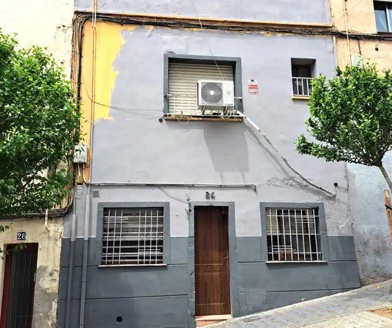 Casa o chalet en venta en Democracia, 24, Llefià