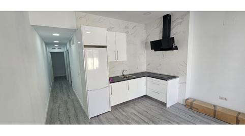 Photo 3 of Flat for sale in Calle Miami, 1, La Carihuela - Los Nidos, Torremolinos