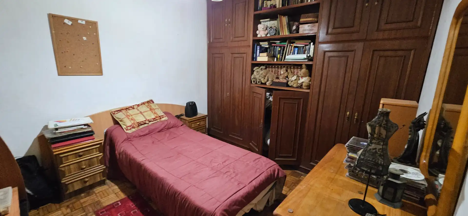 Habitación de Piso en venta en Ferrol con Amueblado