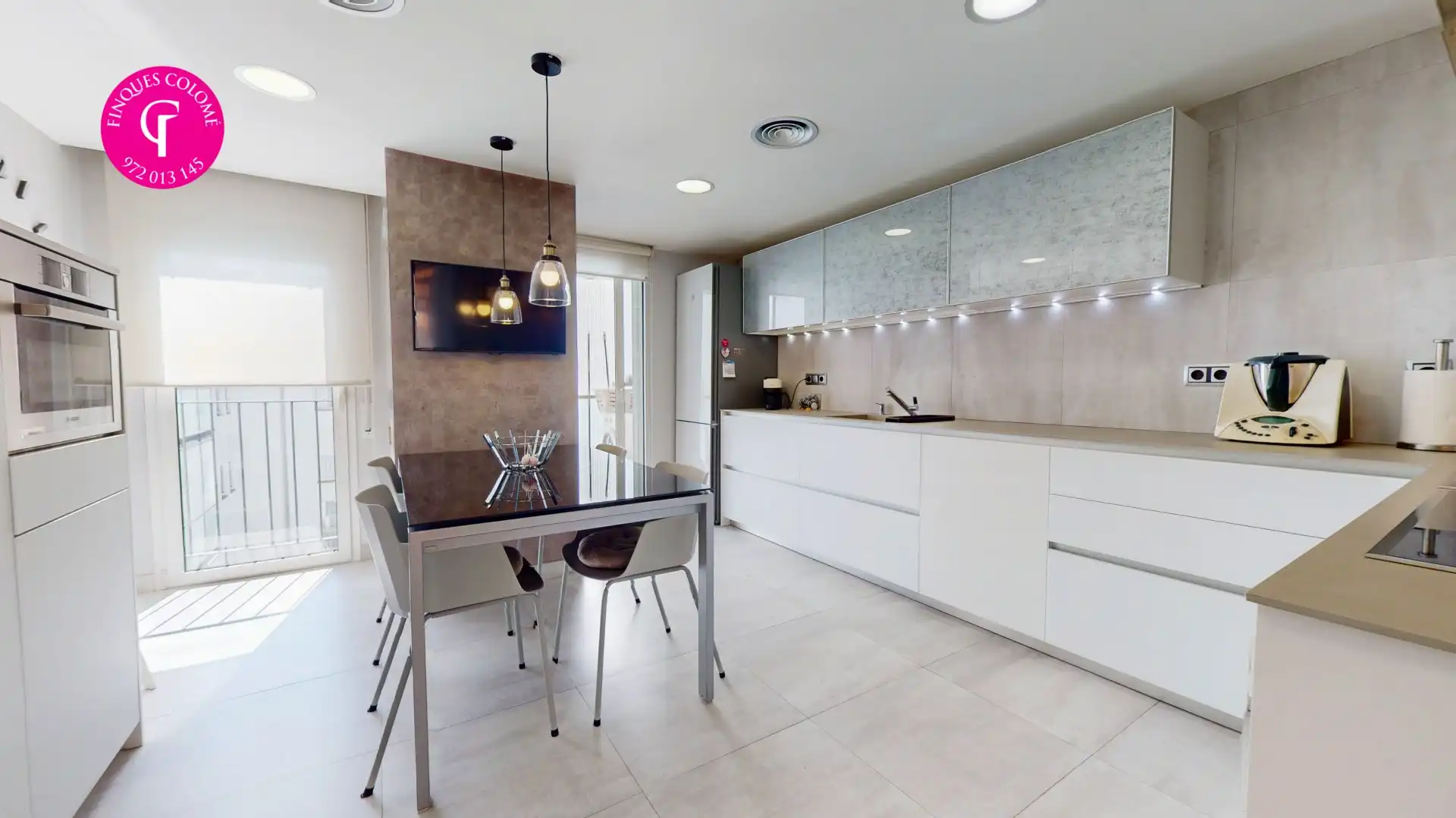 Cocina de Ático en venta en Girona con Aire acondicionado, Calefacción y Terraza