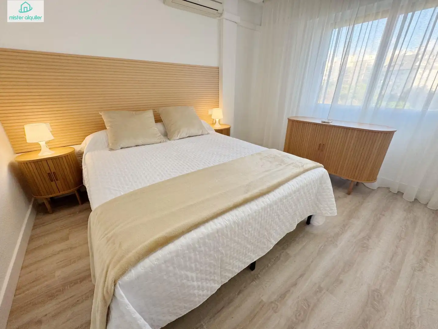 Appartement compact avec terrasse à louer à Calle COLON 12 B, imagen 2