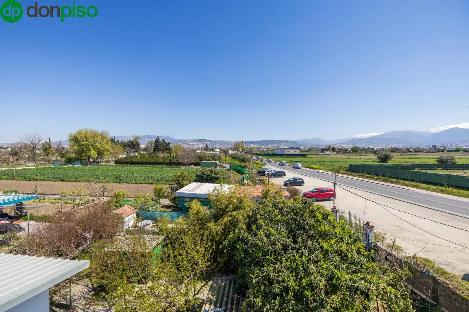 Vista exterior de Finca rústica en venda en Armilla amb Jardí privat i Terrassa