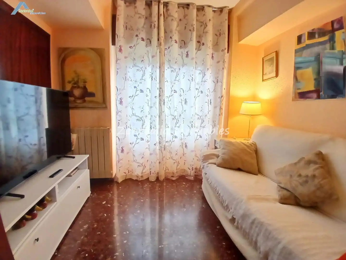 Sala de estar de Casa o chalet en venta en Zaragoza con Aire acondicionado, Calefacción y Jardín privado