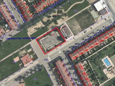 Terreny residencial en venda a MIGUEL DE CERVANTES