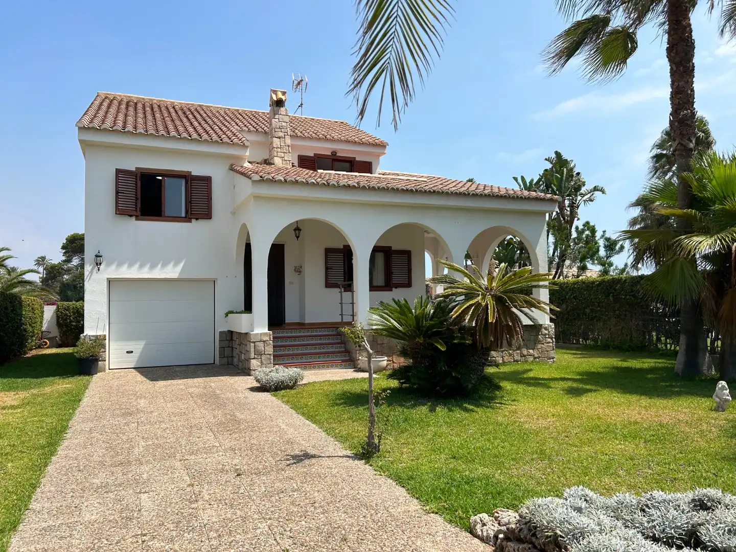 Houses for sale in Carrer del Coll-Verd, Corinto - Almarda
